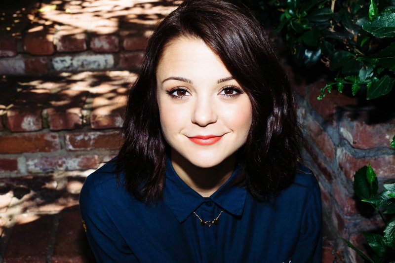 face, 720P, Kathryn Prescott, shoulder length hair, brunette, actress, women, smiling