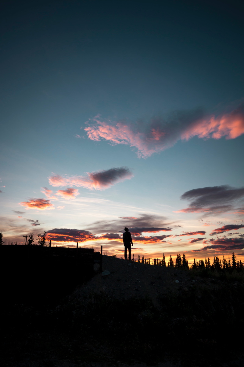 hill, sky, silhouette, dramatic sky, healy, tranquility, beauty in nature, orange color, leisure activity, clouds, united states, lifestyles, 5K, scenics - nature