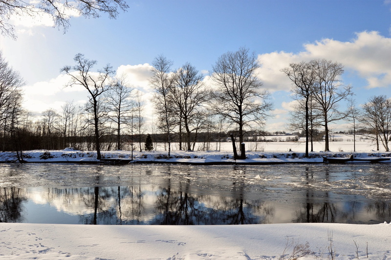 water, osudden, nature, frozen, reflection, beauty in nature, himmel, blue, tree, värnamo, outdoor, river, cold temperature, no people, cloud - sky, plant