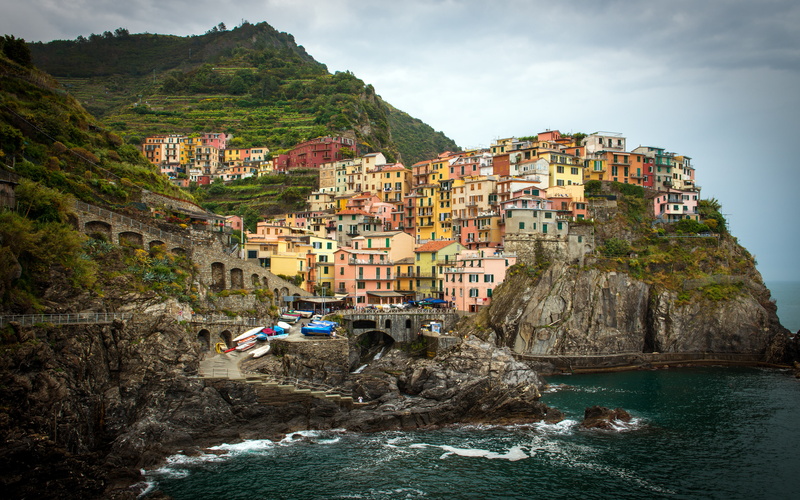 beach, rock, townscape, land, nature, rockycoastline, waterfront, mountain, italy, incidental people, architecture, town, solid, 4K, day, rock - object