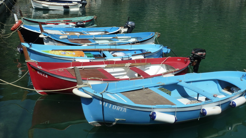 water, no people, waterfront, sunlight, travel, high angle view, moored, lake, fishing boat, day, 4K, nautical vessel, boats, rowboat, beauty in nature