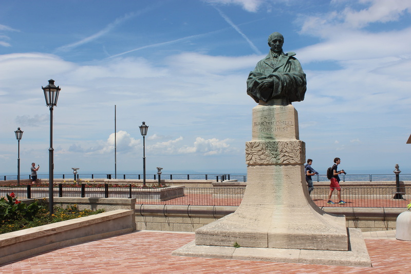 5K, sunlight, memorial, incidental people, architecture, representation, nature, travel destinations, history, san-marino, horizon over water, sky, day