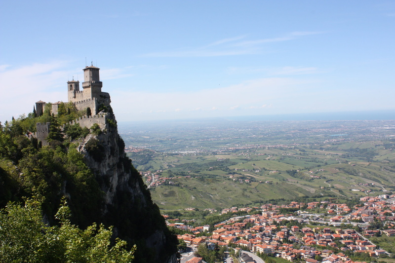 Castle, residential district, San Marino, sky, history, building exterior, no people, cityscape, landscape, view, plant, 4K, tree, City, the past, building