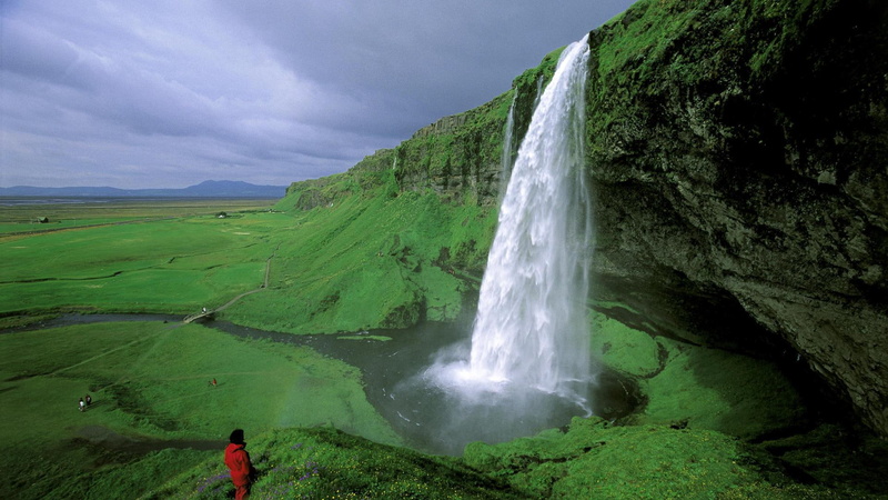 falls, seljalsfoss, green, cliffs, nature and landscapes, hikers, icel, 1080P