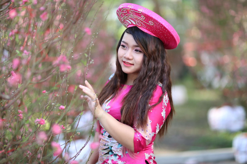 beautiful woman, model, woman, girl, looking at camera, portrait, emotion, beauty, smiling, blossom, japanese, hat, clothing, waist up, 4K, standing, pink