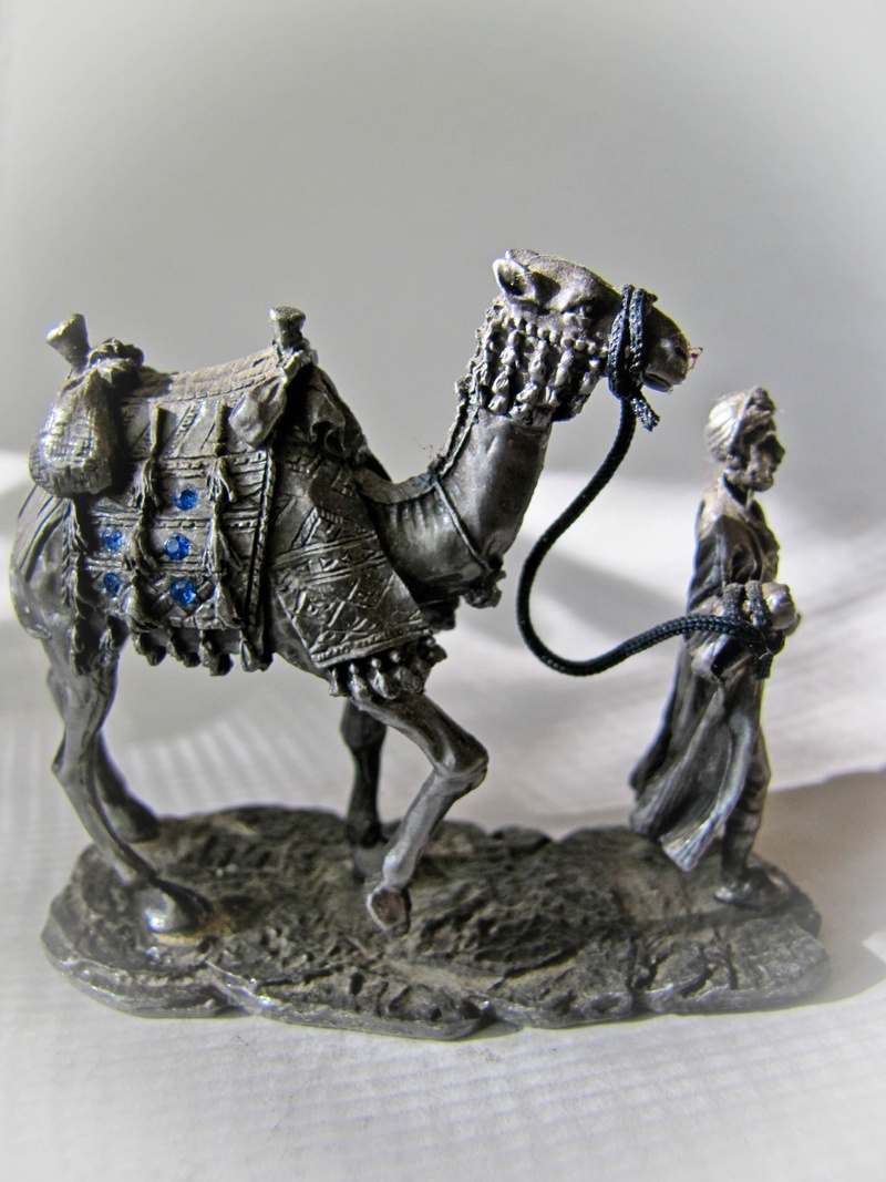 figurine, arab, camel, the way, sculpture, domestic animals, tin, mammal, livestock, creativity, human representation, horse, indoors, camping, 2K, traveler