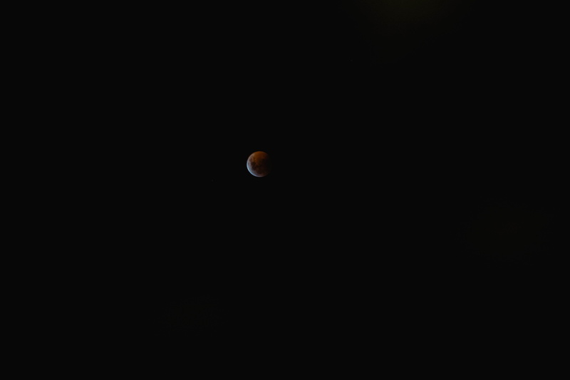natural phenomenon, dark, night sky, minecraft, photo, nature, moon, copy space, night, tranquil scene, outdoors, no people, planetary moon, afar, sky