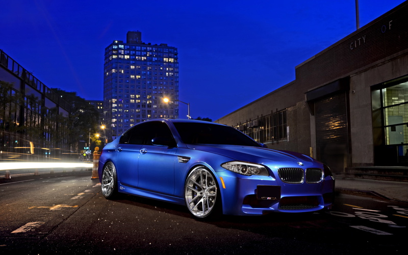 street, motor vehicle, luxury, skyscraper, transportation, night, no people, e, built structure, sky, 4K, building exterior, car, illuminated, BMW, architecture