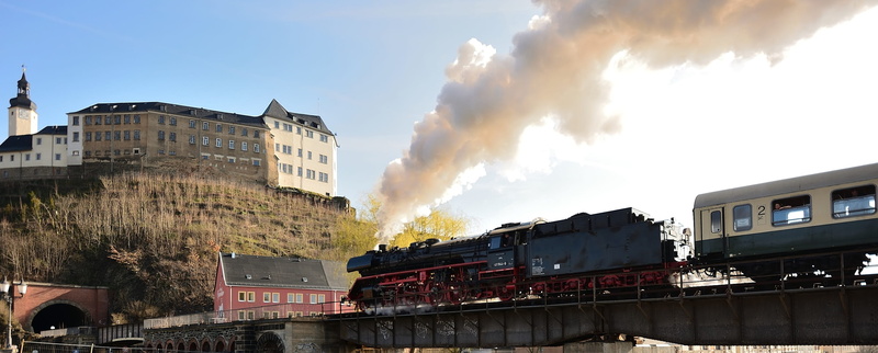 no people, historically, 2K, day, city, sky, public transportation, rail transportation, motion, outdoors, museum train, nature, built structure, air pollution