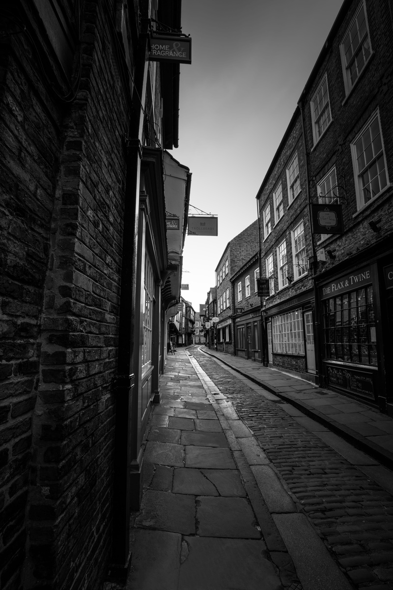 brick, 8K, old, black, historic, the shambles, the way forward, architecture, no people, the, buildings, noire, day, city, english, diminishing perspective