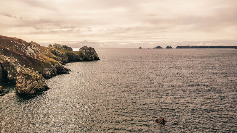 cliff, sky, water, environment, sea, nature, cloudy, landscape, rocks, beauty in nature, outdoors, rock, day, beach, rock - object, cloud - sky, france