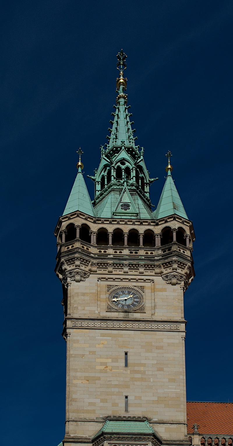 building, outdoors, germany, no people, travel destinations, tower, braunschweig, clear sky, built structure, city, tall - high, sky, nature, building exterior