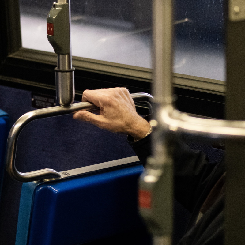new york, gray, 2K, transportation, furniture, train, public transport, selective focus, bus, urban, vehicle, human hand, finger, usa, red, inside, mta
