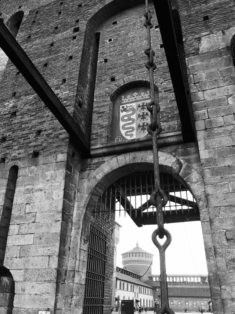 minute hand, the past, communication, milano, representation, italy, outdoors, architecture, religion, building, wall - building feature, low angle view