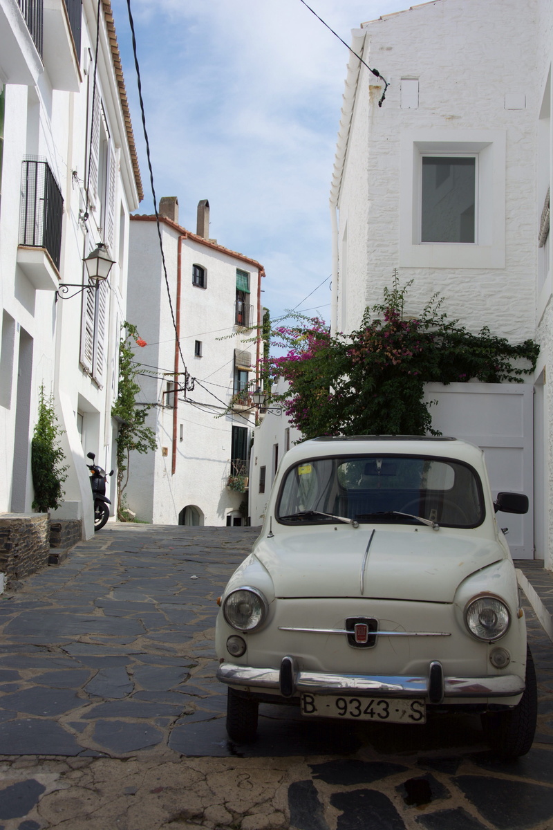 sunlight, town, city, nature, street, road, car, residential district, white, spain, 4K, built structure, land vehicle, stationary, cadaqués, no people