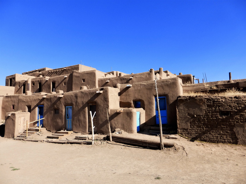 copy space, no person, usa, blue, day, outdoors, antique, sky, no people, 4K, desert, the past, nature, ancient, dry land, at the age of, built structure