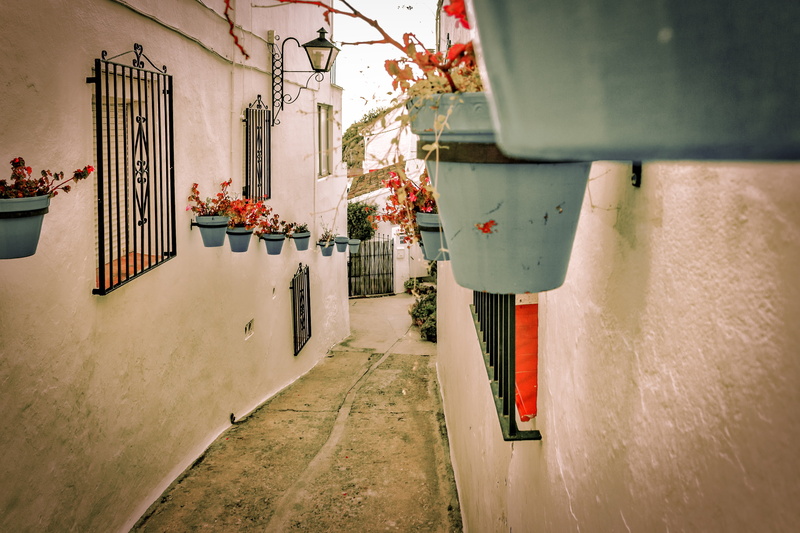 built structure, wall - building feature, outdoors, 5K, andalusia, street, wall, direction, footpath, nature, city, the way forward, lot, alley, mijas