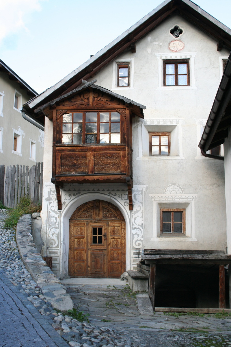 town, switzerland, residential district, 2K, city, window, building exterior, street, outdoors, day, facade, entrance, graubünden, sent, architecture