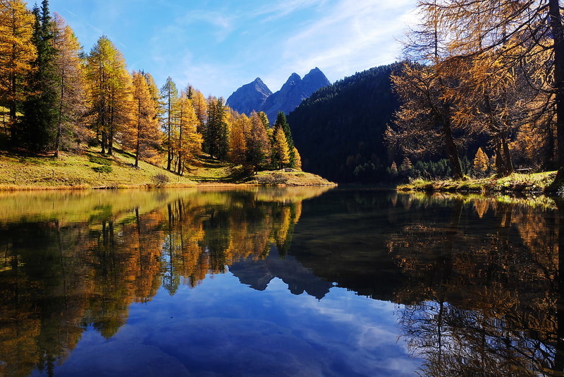 near, scenics, sky, water, forest, mountain, body of water, leaf, beauty In Nature, 480P, landscape, outdoors, photo, body, be  beautiful, trees, green