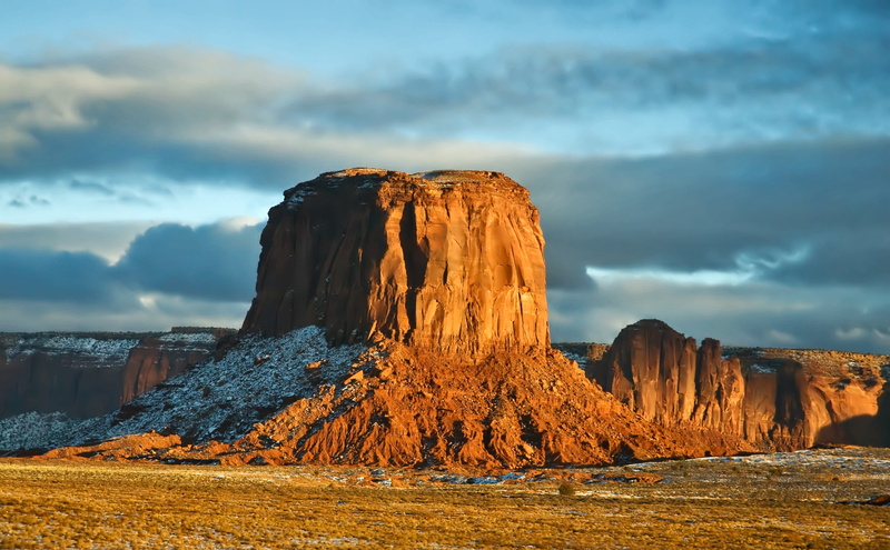 semi-arid, solid, scenics - nature, climate, cloud - sky, beauty in nature, outdoors, rock - object, non-urban scene, cloudy, environment, idyllic, sea