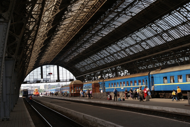 train, railroad track, transportation, transport, ukraine, group of people, large group of people, indoors, built structure, ceiling, public transportation