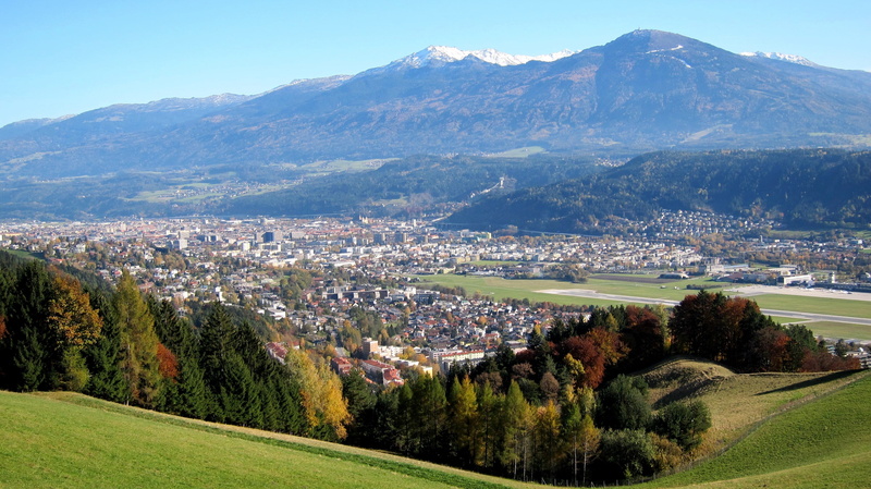 mountain range, mountain, nature, field, Innsbruck, townscape, built structure, building exterior, 2K, photography, fall, day, urban, Austria, sky, architecture