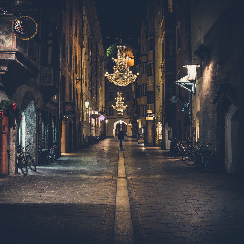innsbruck, built structure, christmas, incidental people, footpath, arch, building exterior, city, illuminated, street scene, real people, residential district