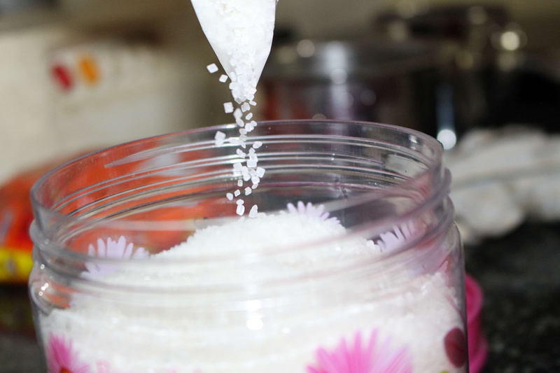 motion, food, focus on foreground, container, nature, 4K, no people, mason jar, glucose, transparent, carbohydrate, jar, water, sweet, indoors, pouring