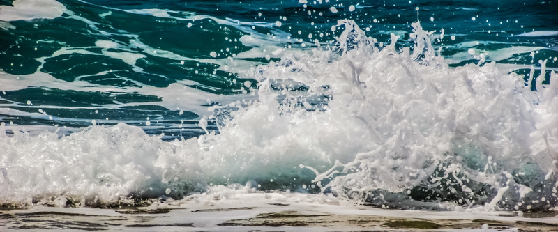 wave, wind, energy, liquid, blurred motion, cold temperature, beauty in nature, power, power in nature, waterfront, water, motion, drops, snow, day, sea