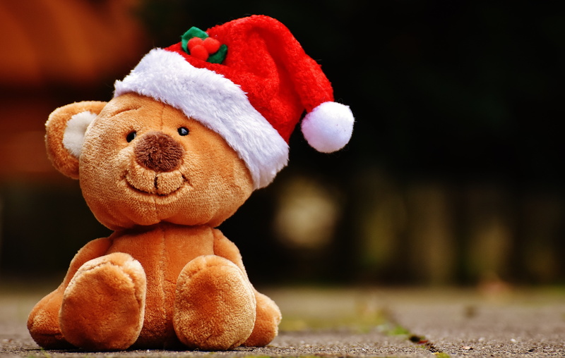 plush, celebration, red, softness, decoration, christmas, focus on foreground, creativity, bear, hat, representation, brown, christmas decoration, santa hat
