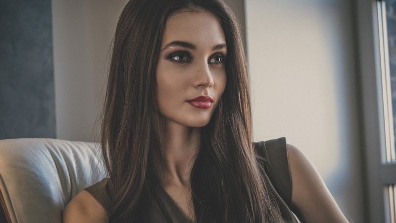 young Adult, fashion, one Woman Only, young Women, glamour, long Hair, black, fashion Model, brunette, home Interior, brown Hair, adult, real People, copy Space