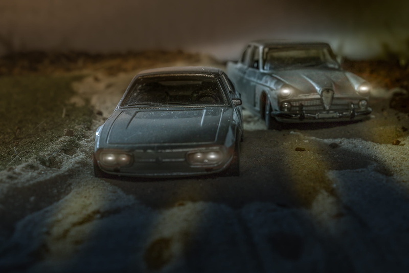 1080P, no people, dark, thumbnails, close-up, transportation, city, mode of transportation, travel, car, jokes, reflection, toy, selective focus, nature
