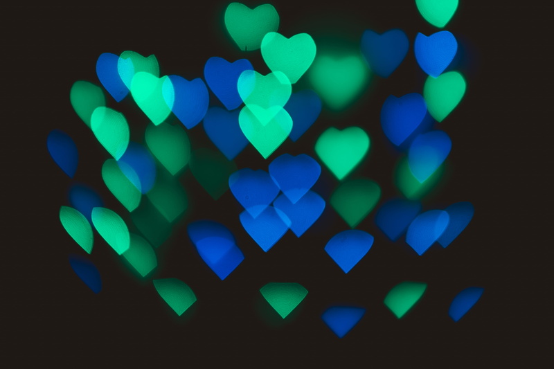 shape, turquoise colored, day, abstract, heart shape, no people, motion, valentine, multi colored, design, close-up, background, indoors, technology, pattern