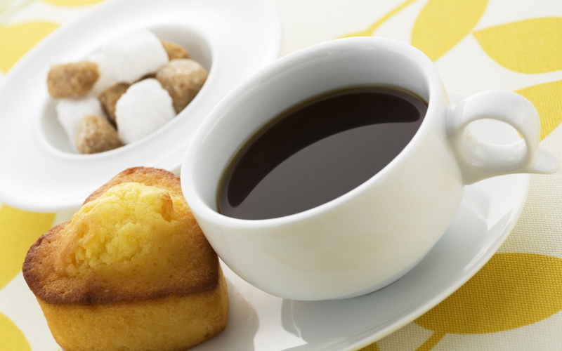 caffeine, sweet Food, table, plate, batch, croissant, cafe, fruitcake, baking, food And Drink, indoors, bread, dessert, sugar cube, drink, gourmet, cake