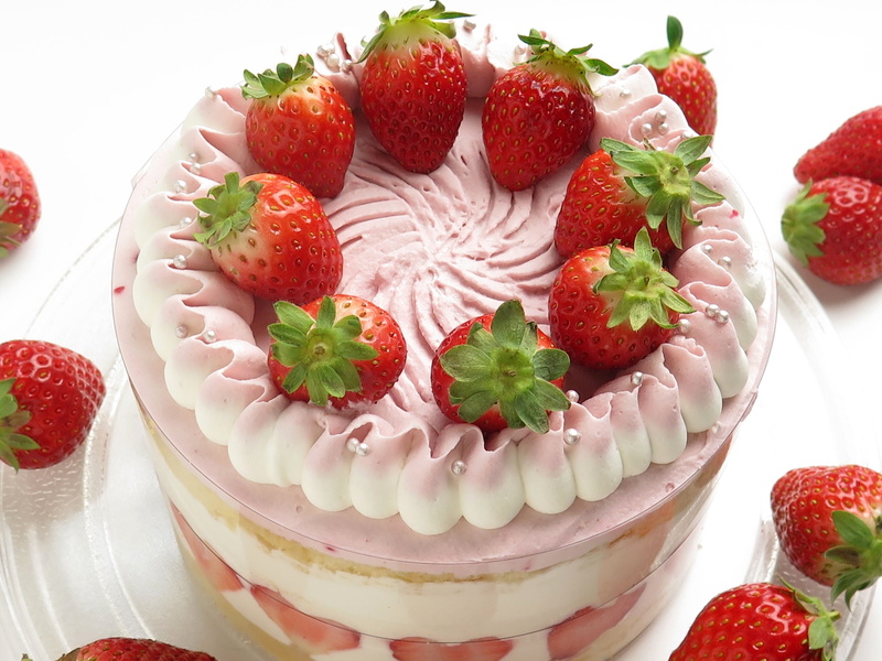 sugar, cream, strawberry, fruitcake, 2K, still life, food and drink, baked, sweet food, fruit, shortcake, food, no people, freshness, red, snack, ready-to-eat
