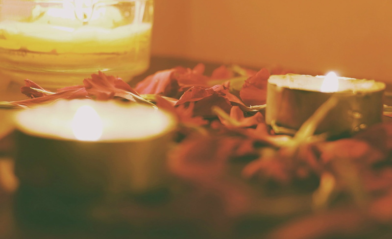 freshness, candle, photography, drink, leaf, flowering plant, close-up, flower, plant, food, still life, table, selective focus, refreshment, food and drink