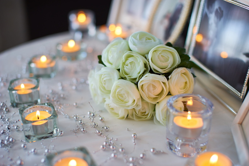clear, dinner, flame, flower arrangement, flower, tea light, near, celebration, candle, petaled, love, heat - temperature, candlelight, rose - flower, burning