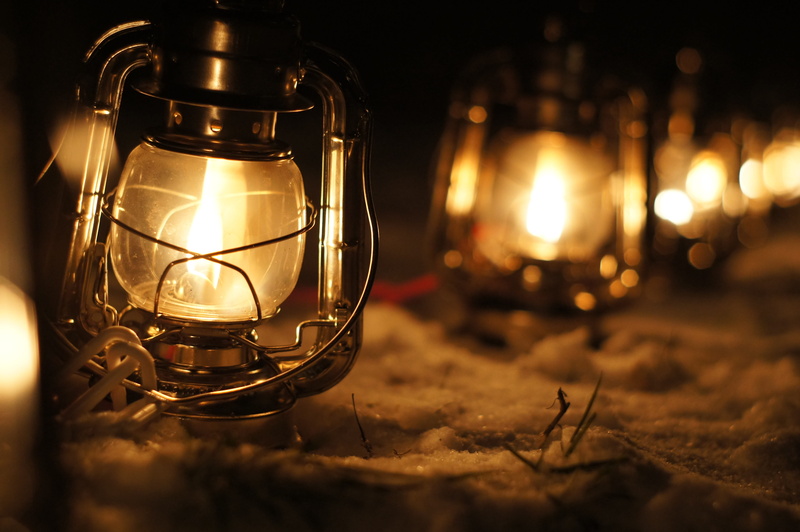 christmas market, christmas, oil lamp, close-up, luminosity, dark, winter, light bulb, 4K, lantern, electric light, electricity, heat - temperature, light