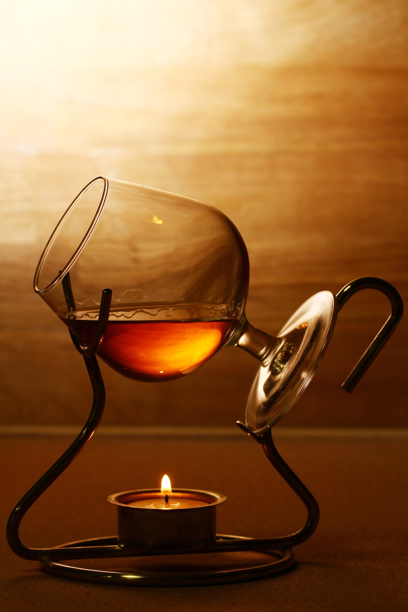 day, 4K, bonya, boss, tea light, lighting equipment, lenya, still life, glass - material, no people, illuminated, wood - material, glowing, candle, focus on foreground