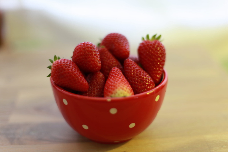 selective focus, food, close-up, brussels, focus on foreground, raspberry, belgium, wellbeing, indoors, no people, lychee, healthy eating, bowl, fruit