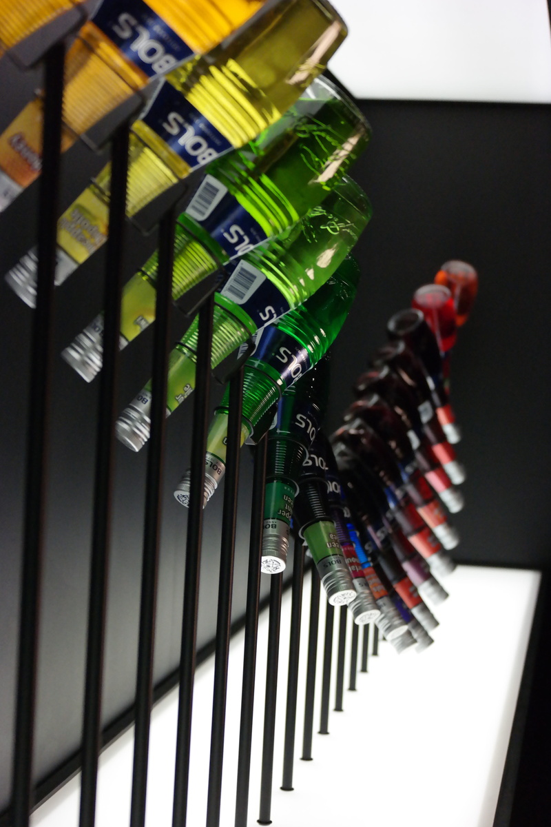 drink, business, beverages, bols, order, cocktails, large group of objects, choice, collection, multi colored, no people, piano key, alcohol, close-up
