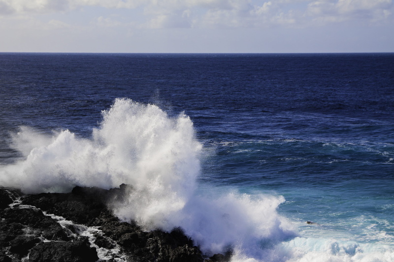 outdoors, horizon over water, day, hit, beach, water, cloud - sky, rock, sky, sea, ocean, piana, power, rock - object, power in nature, wave, daytime, spain