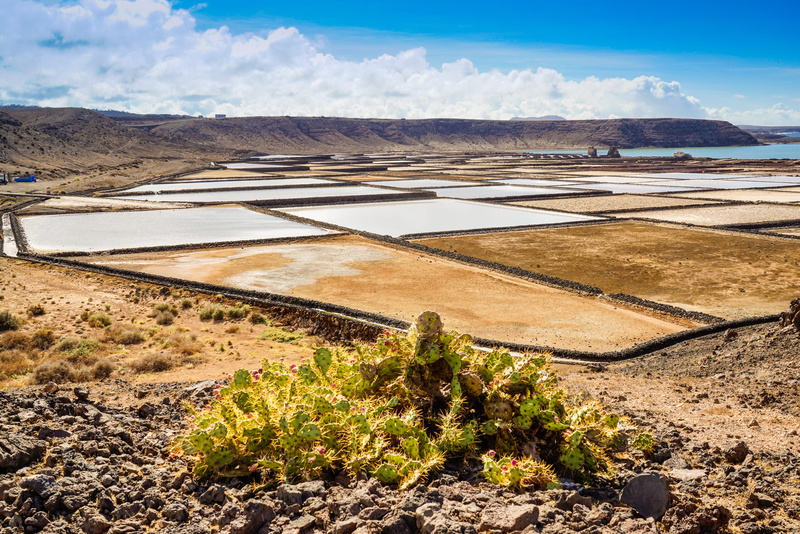 cloud - sky, sky, nature, tranquil scene, beauty in nature, salt, outdoors, canary islands, climate, salt basin, travel, environment, scenics - nature
