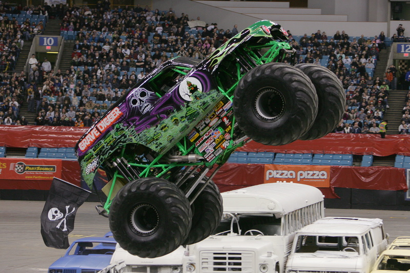 4x4, monster truck, truck, 2K, digger, monster, grave, race, racing