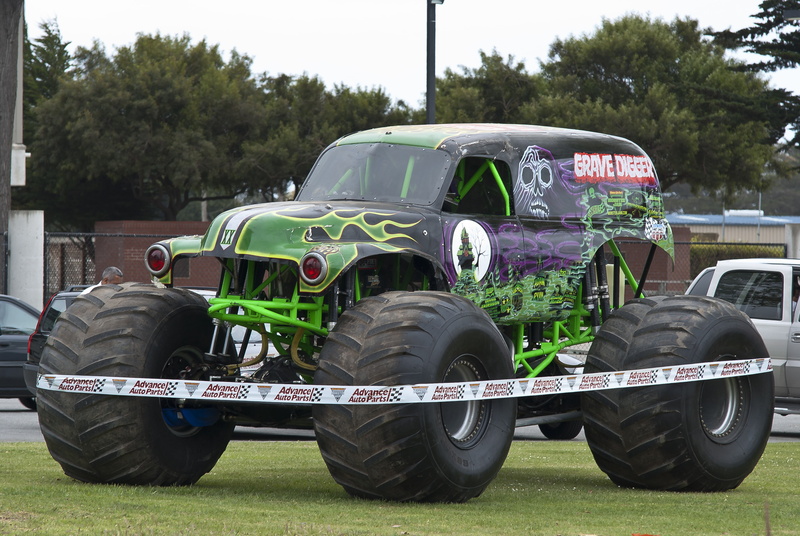 4K, monster, 4x4, grave, racing, digger, truck, monster truck, race