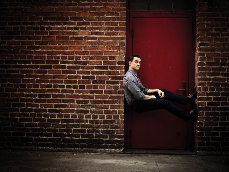 pose, photoshoot, actor, wall, door, Joseph Gordon-Levitt, Michael Muller, Director, CNET, 2016, brick, 1080P
