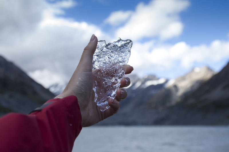 nature, 4K, cold, frozen, mueller lake, blur, melting, cold temperature, person, one person, water, mountain, focus on foreground, bokeh, outdoors, sky