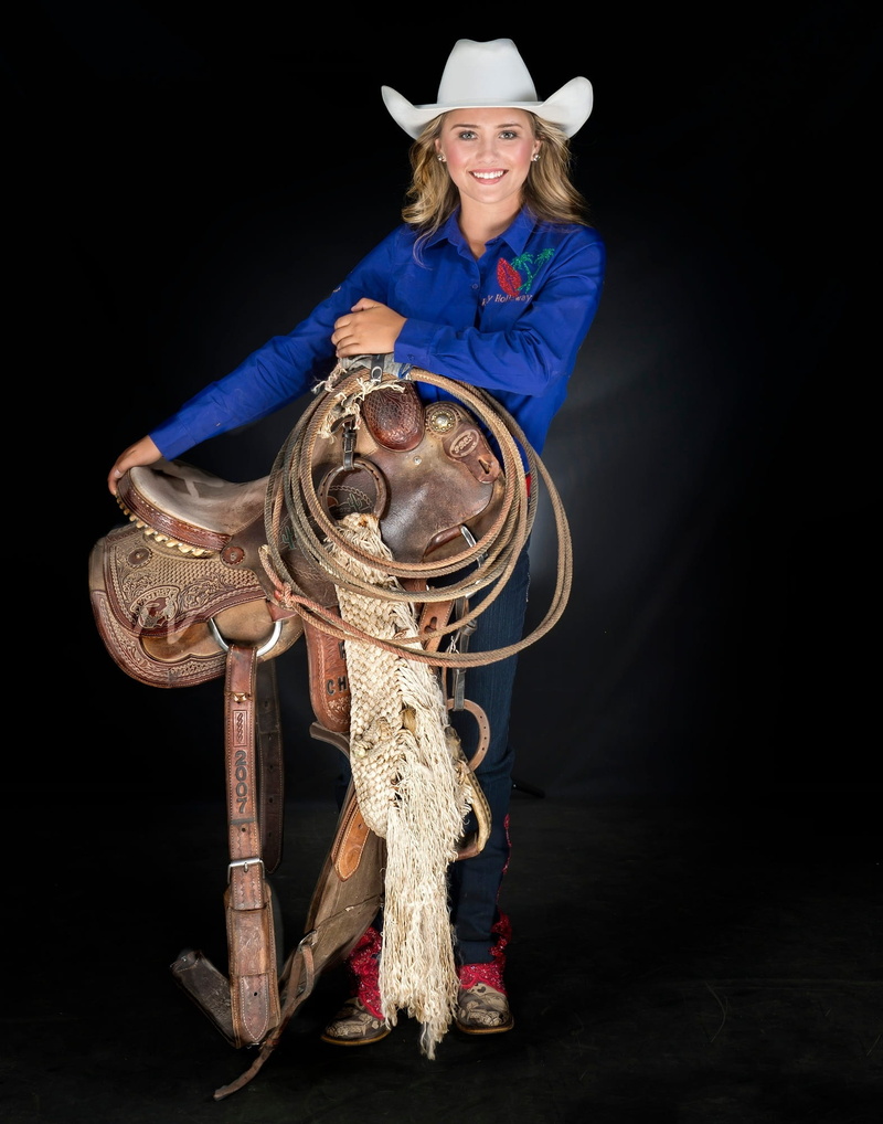 occupation, happiness, front view, women, clothing, saddle, smiling, studio shot, looking at camera, arts culture and entertainment, 1080P, holding, indoors