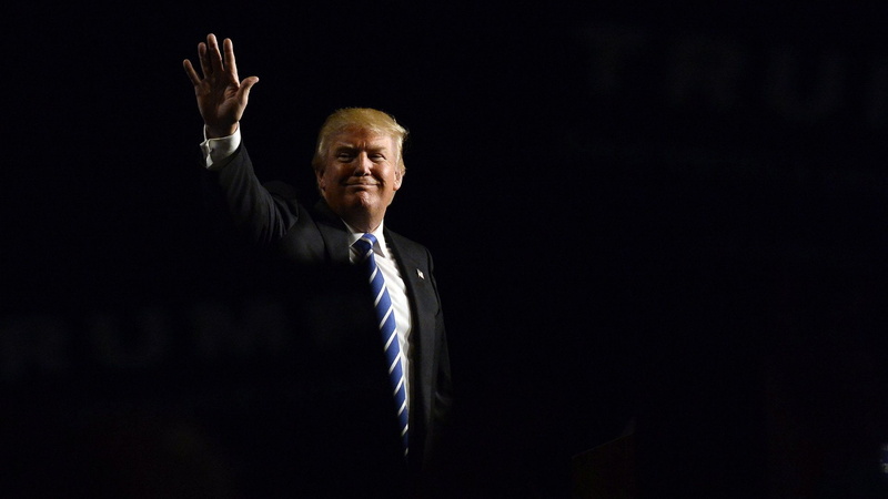 men, limb, studio shot, suit, Donald Trump, 1080P, adult, Celebrity, senior adult, business person, speech, hand, business, black background, indoors