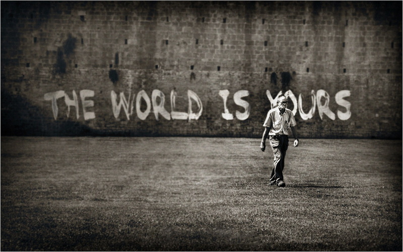 the inscription, male, 1080P, The world belongs to You, the World is yours, wall
